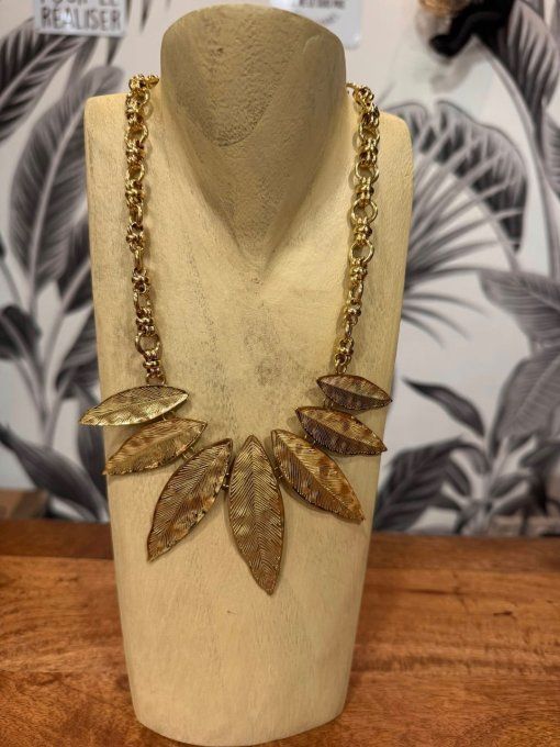 Collier Feuilles