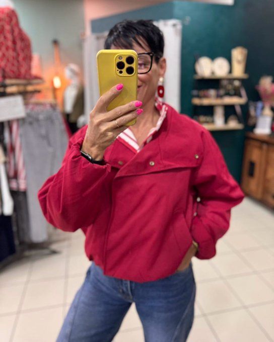 Blouson rouge framboise