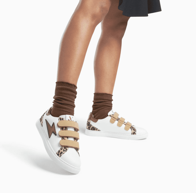 Baskets éclair Sadie blanc et bronze à scratchs