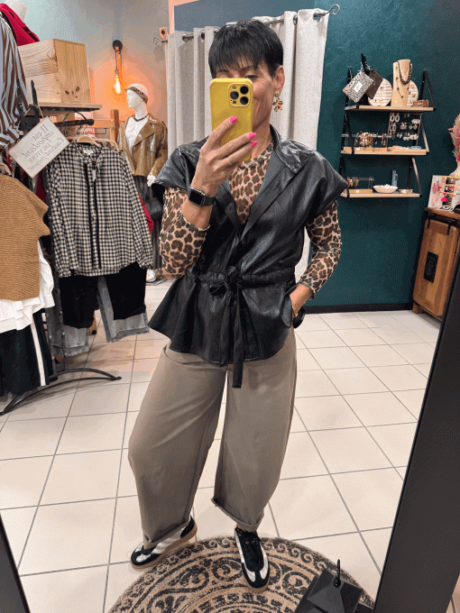 Veste simili sans manches noire
