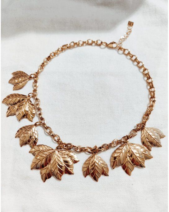 Collier feuillage