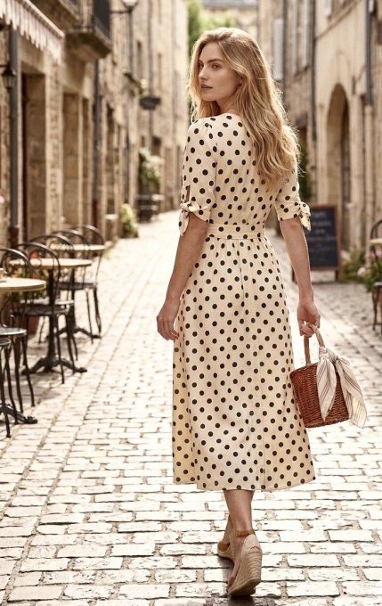 Robe Anissa