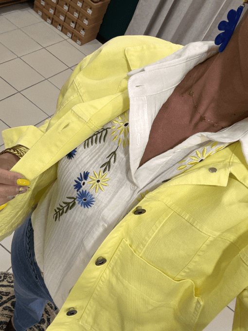 Veste jaune pâle